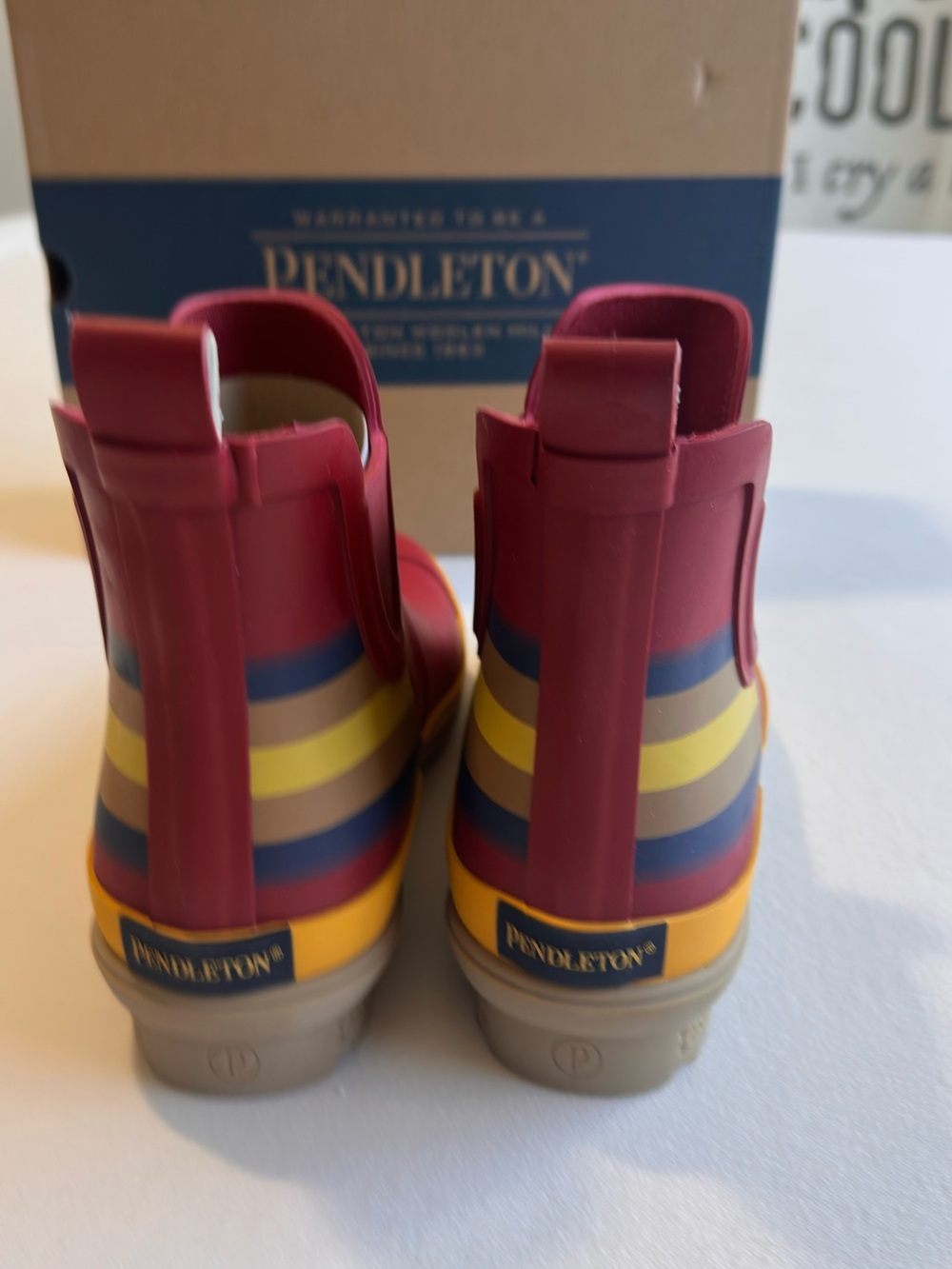 Pendleton Womens Zion National Park Chelsea Rain Boots - Picture 4 of 5